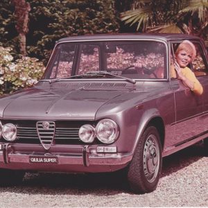Alfa Romeo Giulia Super képeslap